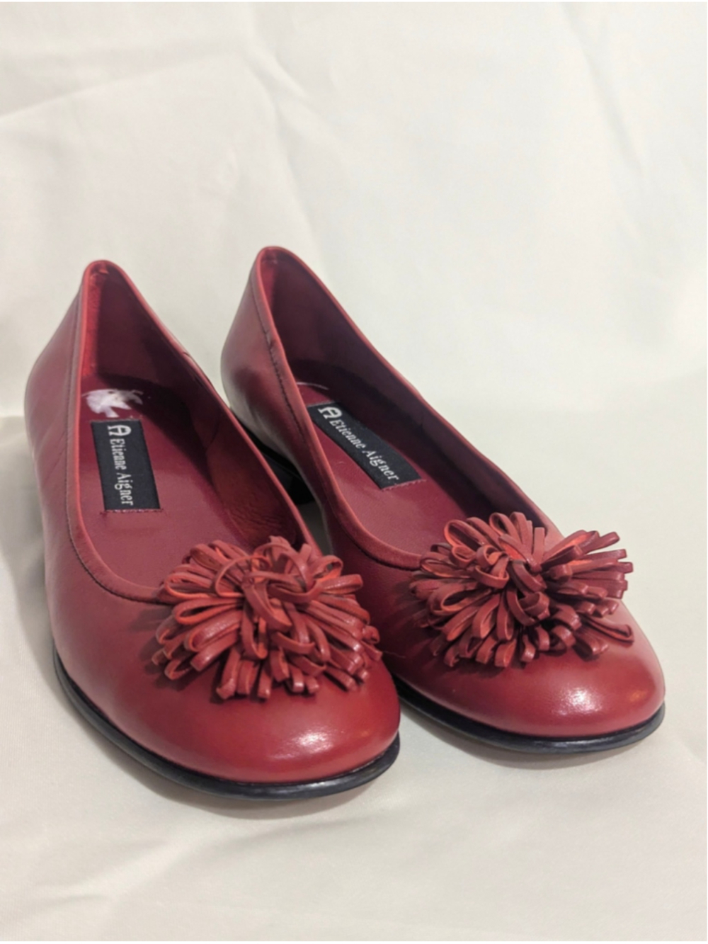 Etienne Aigner Vintage Pom Pom Dark Red Red Leather Flats Size 6.5 - Picture 3 of 12
